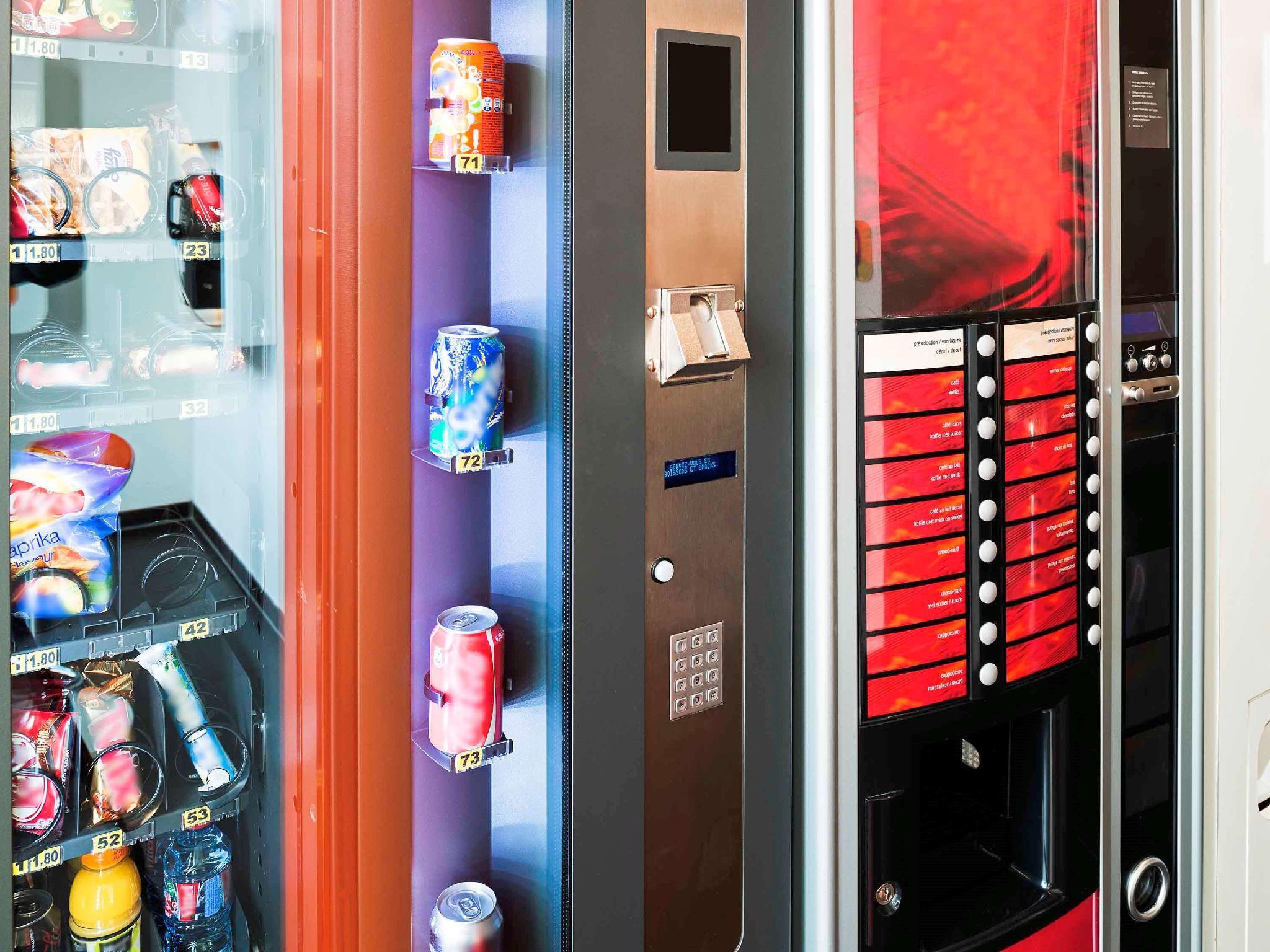 Ibis Luxembourg Sud Hotell Livange Exteriör bild
